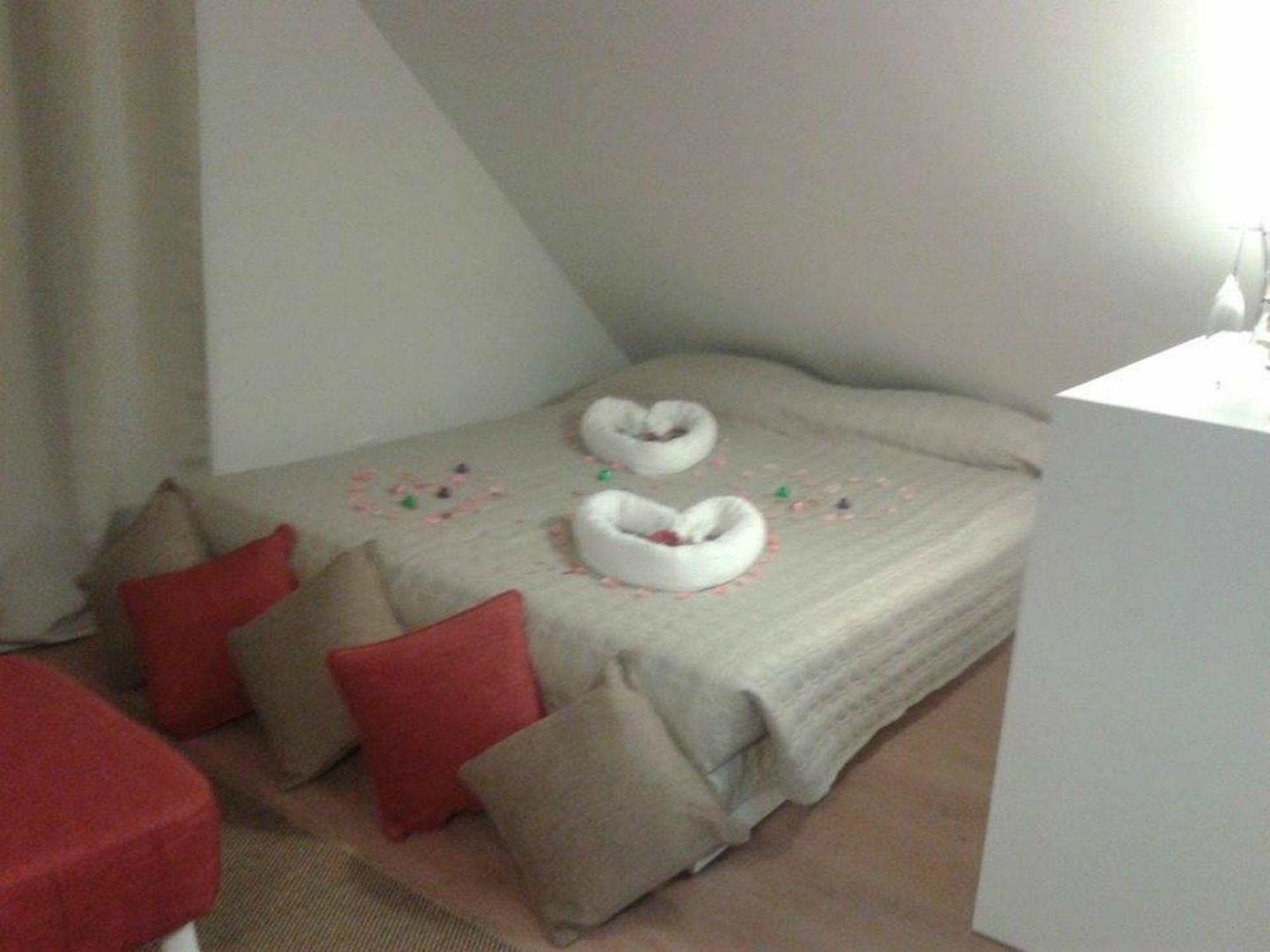 Villa Brown House Geres Zimmer foto