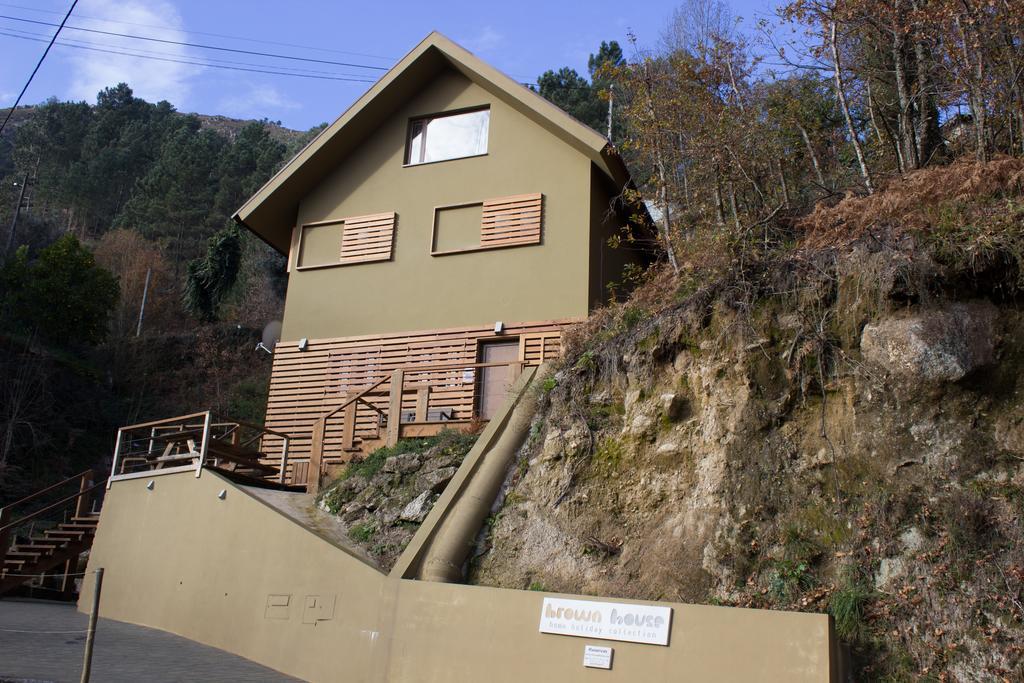 Villa Brown House Geres Exterior foto