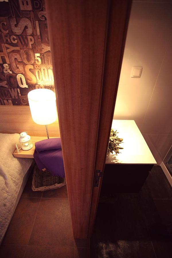 Villa Brown House Geres Zimmer foto