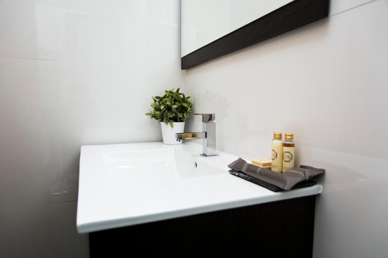 Villa Brown House Geres Zimmer foto